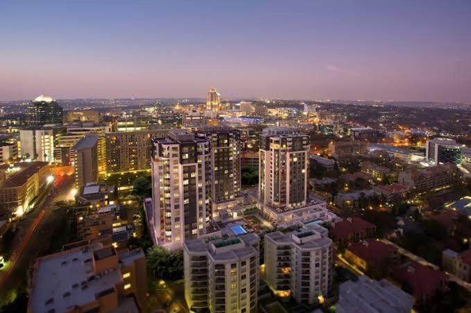 Sandton Skye Apartments Johannesburg Buitenkant foto