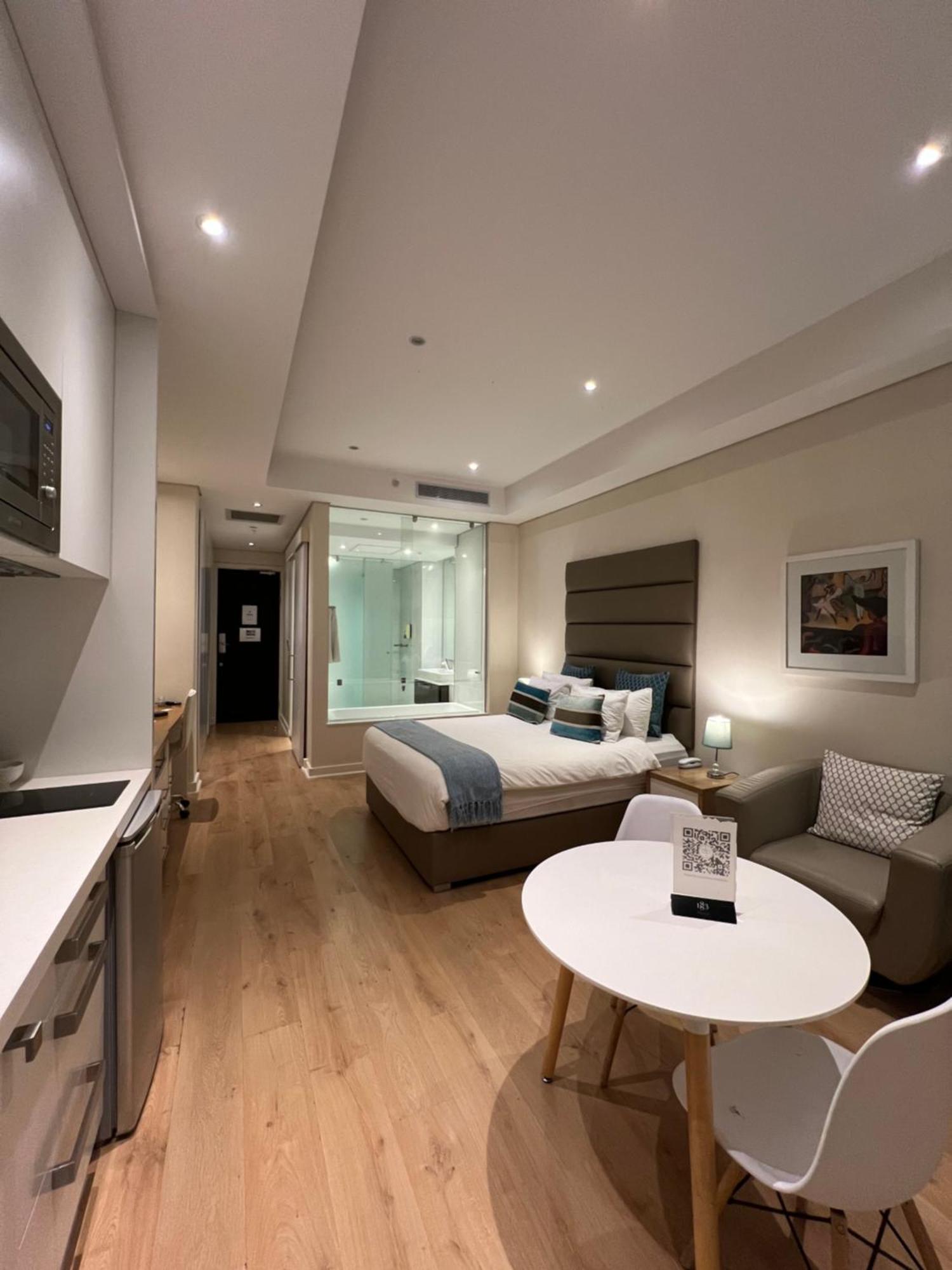 Sandton Skye Apartments Johannesburg Buitenkant foto